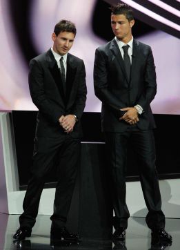 Cristiano: "Si pudiera, me votaría a mí mismo en el Balón de Oro" Cristiano: "Si pudiera, me votaría a mí mismo en el Balón de Oro"