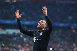 El Bayern vapulea al Lille con gran noche de Pizarro El Bayern vapulea al Lille con gran noche de Pizarro