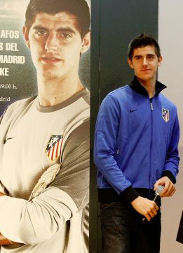 Courtois: "Simeone está a la altura de Mourinho o Guardiola" Courtois: "Simeone está a la altura de Mourinho o Guardiola"