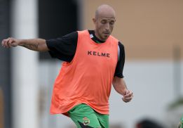 Óscar Pérez llama a los ultras del Racing para hacer las paces Óscar Pérez llama a los ultras del Racing para hacer las paces