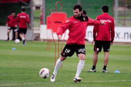 Victor: "Tenemos plantilla y además un buen entrenador" Victor: "Tenemos plantilla y además un buen entrenador"
