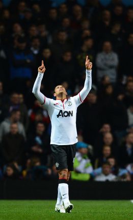 Chicharito lo hace todo Chicharito lo hace todo