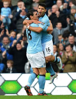Agüero y Dzeko sostienen al City Agüero y Dzeko sostienen al City