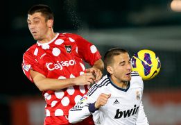 Alexander entró y liquidó a un Castilla sin pólvora Alexander entró y liquidó a un Castilla sin pólvora