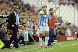 Monreal se trata de la espalda con el médico del Bayern Monreal se trata de la espalda con el médico del Bayern