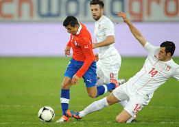 Alexis se rompe con Chile