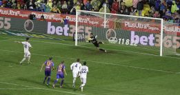Xabi Alonso falla uno de cada cuatro penaltis que lanza Xabi Alonso falla uno de cada cuatro penaltis que lanza