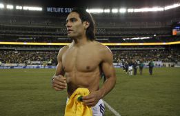 Radamel Falcao: "¿El título? Vamos a estar arriba luchando" Radamel Falcao: "¿El título? Vamos a estar arriba luchando"