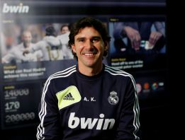 Karanka: "Cristiano representa lo que se le exige al vestuario" Karanka: "Cristiano representa lo que se le exige al vestuario"