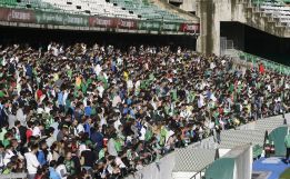 El derbi sevillano arrancó desde muy temprano para las aficiones El derbi sevillano arrancó desde muy temprano para las aficiones
