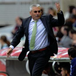 “La prensa va a hacer que el equipo acabe por desaparecer" “La prensa va a hacer que el equipo acabe por desaparecer"