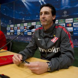 Unai Emery: "Si ganamos al Barça le complicaremos la vida" Unai Emery: "Si ganamos al Barça le complicaremos la vida"