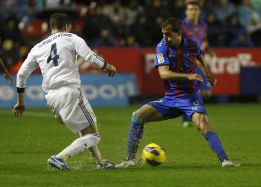 Barkero: "El Levante ni pega ni es un equipo marrullero" Barkero: "El Levante ni pega ni es un equipo marrullero"