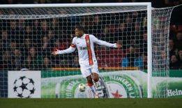Antideportivo Shakhtar: marcó aprovechando un bote neutral Antideportivo Shakhtar: marcó aprovechando un bote neutral