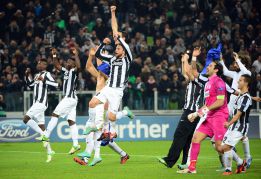 La Juventus gana al Chelsea y lo deja a un paso de la eliminación La Juventus gana al Chelsea y lo deja a un paso de la eliminación