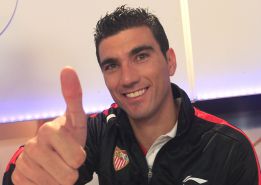 El derbi relanza a Reyes El derbi relanza a Reyes