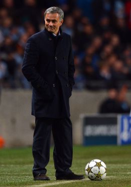Mourinho fue segundo de grupo en las dos Champions que ganó Mourinho fue segundo de grupo en las dos Champions que ganó