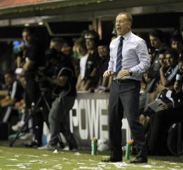 Brasil destituye a Menezes Brasil destituye a Menezes