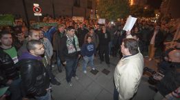 Diego tiende la mano a AUPA Diego tiende la mano a AUPA