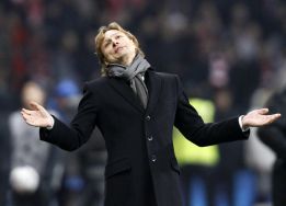 Karpin sustituye a Unai Emery Karpin sustituye a Unai Emery