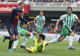Un partido excelso de Deulofeu pone a Fabri en la cuerda floja Un partido excelso de Deulofeu pone a Fabri en la cuerda floja