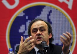 Varias federaciones apoyan una Euro 2020 en todo el continente Varias federaciones apoyan una Euro 2020 en todo el continente
