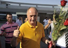 Brasil anunciará mañana al seleccionador; Scolari, favorito Brasil anunciará mañana al seleccionador; Scolari, favorito
