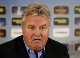 Hiddink anticipa su retirada: 'A mis 66 años he tenido suficiente' Hiddink anticipa su retirada: 'A mis 66 años he tenido suficiente'