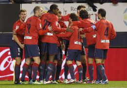 Sola saca a Osasuna del pozo Sola saca a Osasuna del pozo