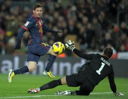 Mateu concede el 2-0 a Messi, que ya está a uno de Müller Mateu concede el 2-0 a Messi, que ya está a uno de Müller