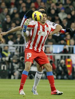 http://as01.epimg.net/futbol/imagenes/2012/12/01/primera/1354398463_816933_1354398637_noticia_normal.jpg