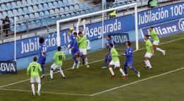 El Getafe vuela ganando y se pone a la altura del Málaga El Getafe vuela ganando y se pone a la altura del Málaga