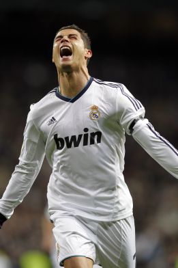 "Ronaldo es el rey del derbi": la prensa ensalza al portugués "Ronaldo es el rey del derbi": la prensa ensalza al portugués