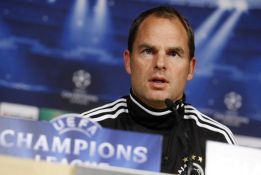 De Boer: “Mou es fantástico y no me corresponde juzgarle” De Boer: “Mou es fantástico y no me corresponde juzgarle”