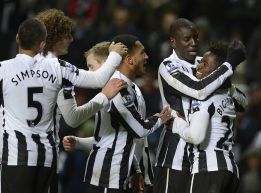 El Newcastle se impone con facilidad a un Wigan debilitado El Newcastle se impone con facilidad a un Wigan debilitado
