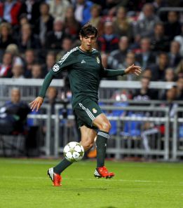 Kaká hizo contra el Ajax su mejor partido de todo el año Kaká hizo contra el Ajax su mejor partido de todo el año
