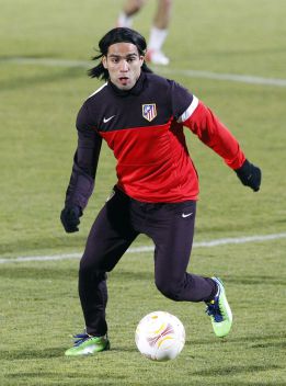 Simeone tira de cantera y deja fuera de la lista a Falcao y Gabi Simeone tira de cantera y deja fuera de la lista a Falcao y Gabi