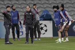 Voro consensuará su alineación titular con Ernesto Valverde Voro consensuará su alineación titular con Ernesto Valverde