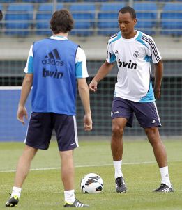 Fabinho ha entrenado hoy con el primer equipo en Valdebebas Fabinho ha entrenado hoy con el primer equipo en Valdebebas