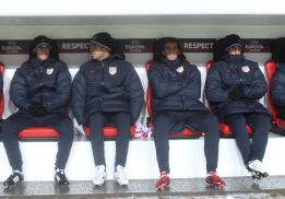 El Atlético viaja hoy preparado para combatir el intenso frío El Atlético viaja hoy preparado para combatir el intenso frío