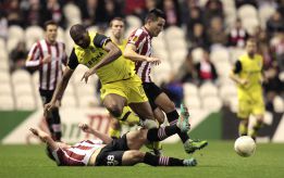 El Athletic ofrece a San Mamés una gris despedida europea El Athletic ofrece a San Mamés una gris despedida europea
