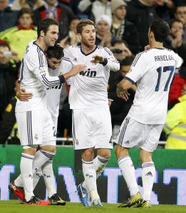 http://as01.epimg.net/futbol/imagenes/2012/12/07/primera/1354895283_559910_1354895376_noticia_normal.jpg