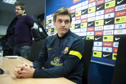Vilanova: "Messi viaja, y si viaja es porque está para jugar" Vilanova: "Messi viaja, y si viaja es porque está para jugar"
