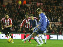 Nuevo doblete de Fernando Torres y Michu es más pichichi Nuevo doblete de Fernando Torres y Michu es más pichichi