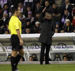 Pardeza y el equipo ya apoyan a Mou en sus denuncias arbitrales Pardeza y el equipo ya apoyan a Mou en sus denuncias arbitrales