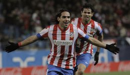 Falcao iguala a Vavá, que hizo cinco goles con el Atleti en el 58 Falcao iguala a Vavá, que hizo cinco goles con el Atleti en el 58