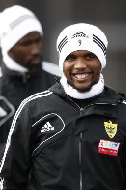 "Aragonés le dijo al Barça: fichad a Etoo si queréis ganar títulos" "Aragonés le dijo al Barça: fichad a Etoo si queréis ganar títulos"