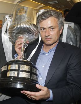 Mou, finalista o semifinalista de Copa siete veces en diez años Mou, finalista o semifinalista de Copa siete veces en diez años