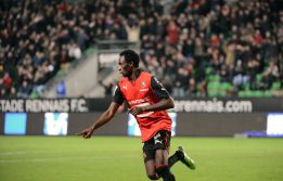 El Rennes se impuso al Valenciennes y se sitúa cuarto El Rennes se impuso al Valenciennes y se sitúa cuarto