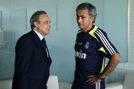 Florentino Pérez da la cara y saldrá en defensa de Mourinho Florentino Pérez da la cara y saldrá en defensa de Mourinho